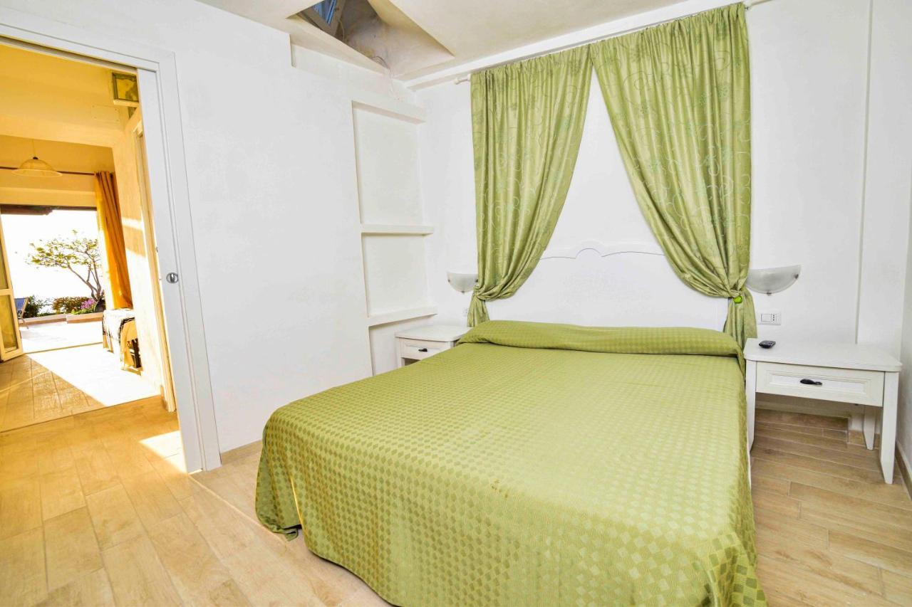 Solemareponza Monolocali La Piana Apartment Exterior foto