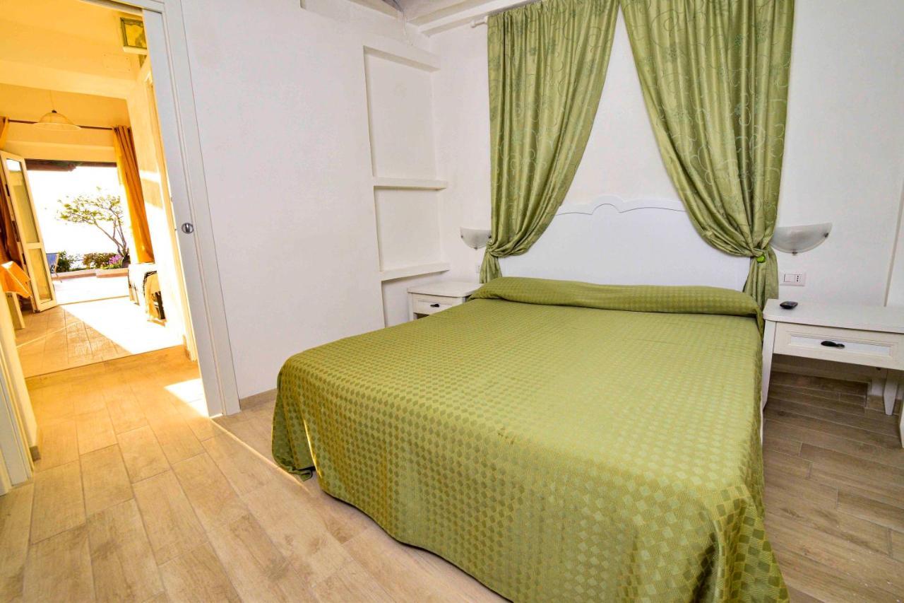 Solemareponza Monolocali La Piana Apartment Exterior foto
