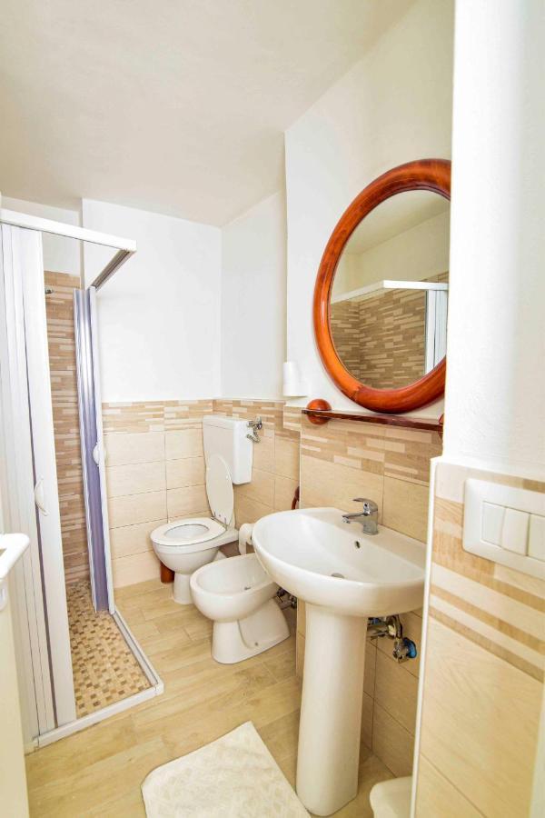 Solemareponza Monolocali La Piana Apartment Exterior foto