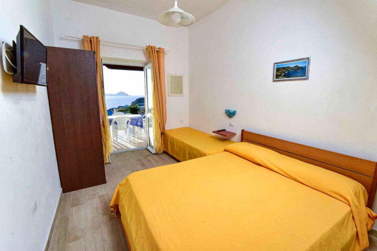 Solemareponza Monolocali La Piana Apartment Exterior foto
